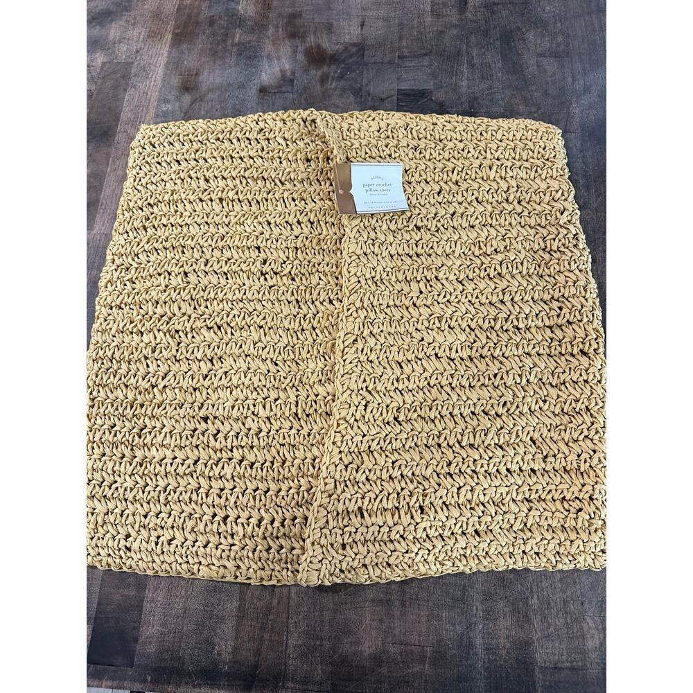 Pottery Barn Lattice Paper Knit Crochet Square Pillow Cover Yellow/Cream - Picture 3 of 5